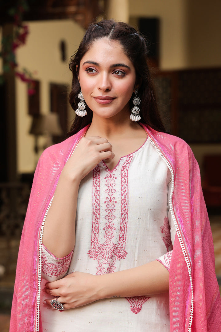 White & Pink Yarn dyed Straight Kurta Pant With Dupatta
