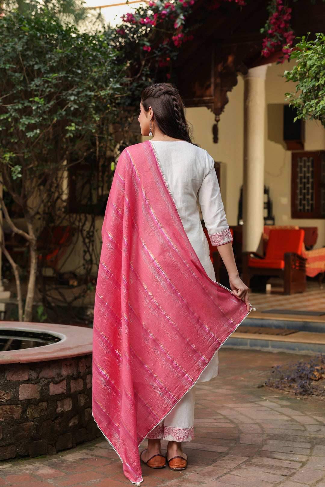 White & Pink Yarn dyed Straight Kurta Pant With Dupatta