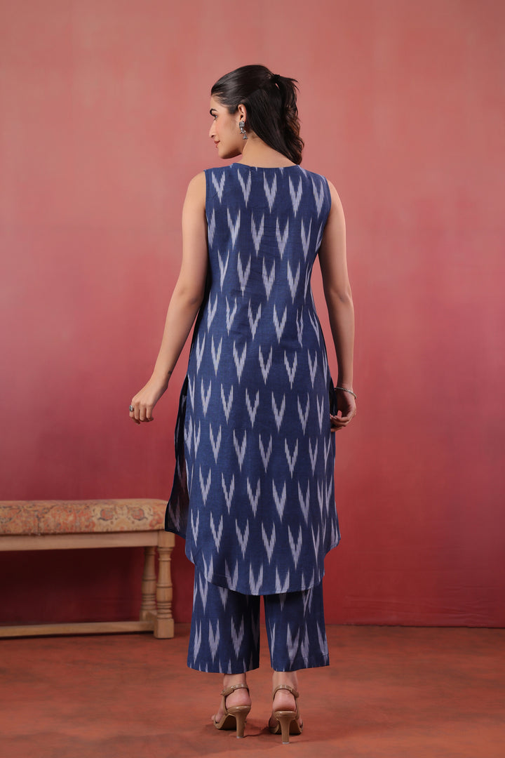 Blue Cotton Printed sleeveless Kurta Pant Set