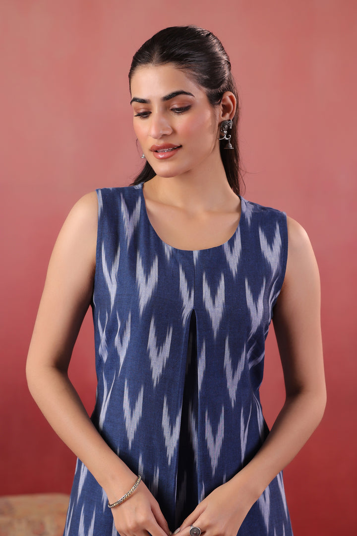 Blue Cotton Printed sleeveless Kurta Pant Set