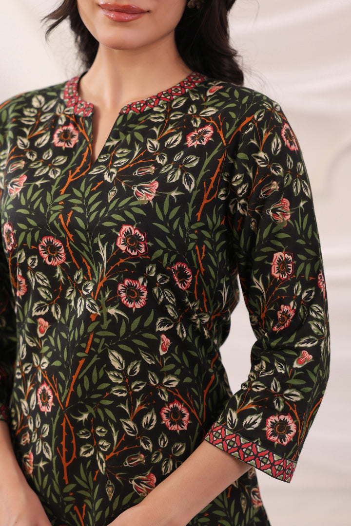 Green Cotton Floral Print Straight Kurta