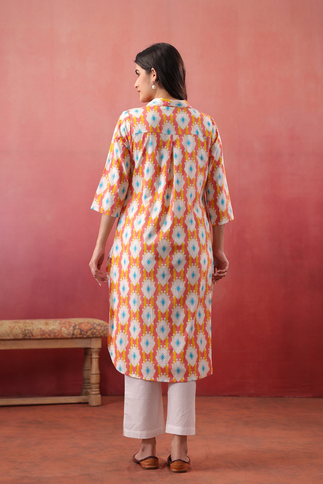Multicolor Ikkat Printed Straight Kurta