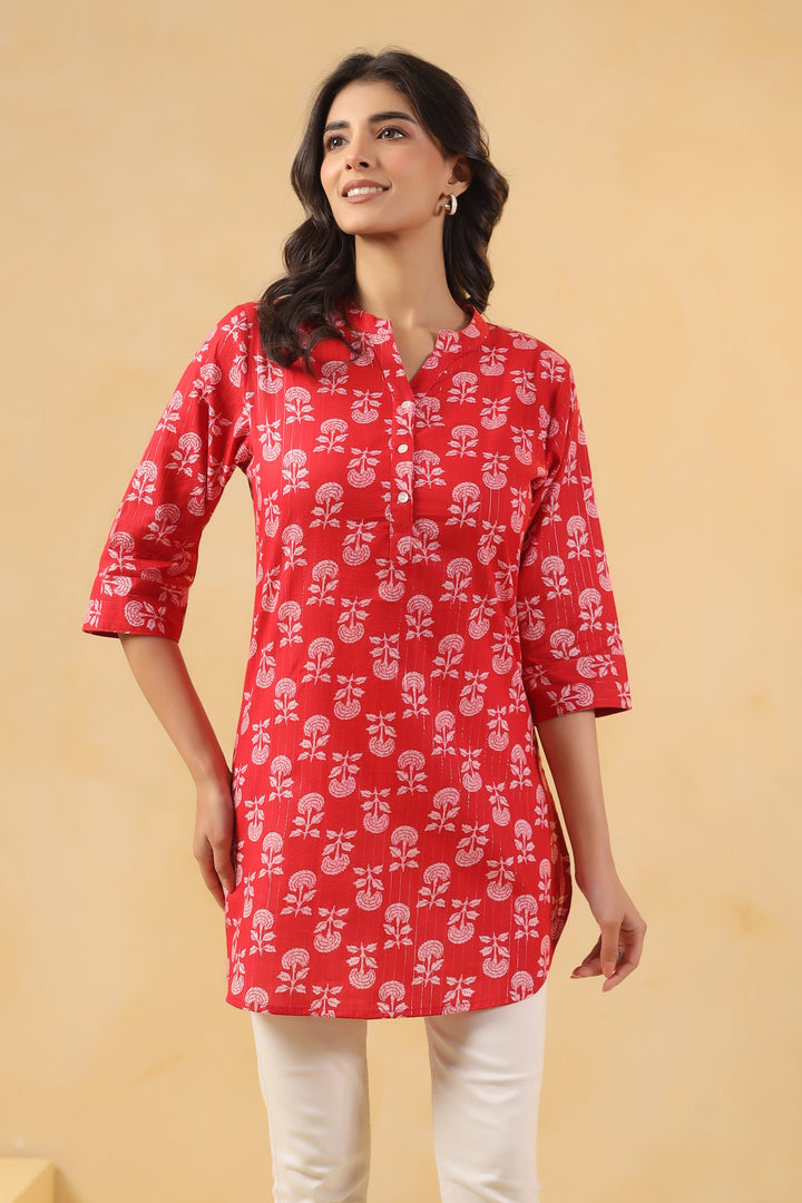 Red Cotton Printed Straight Top