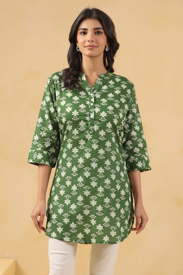 Green Cotton Printed Straight Top