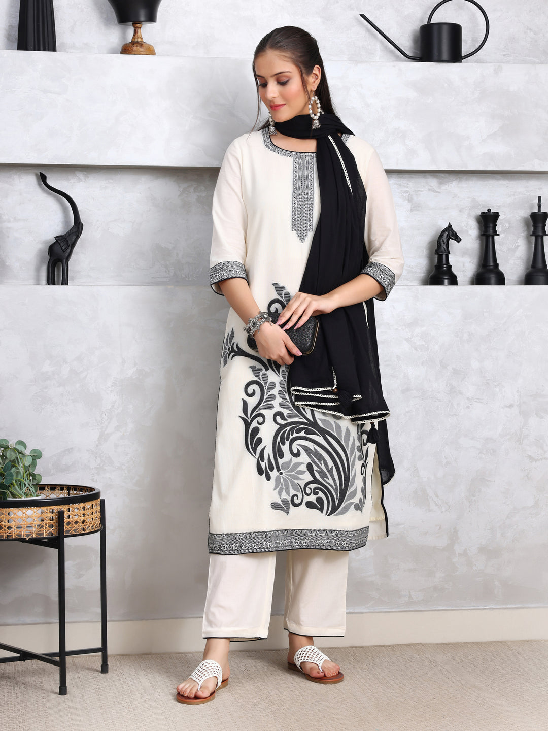 White & Black Yarn Dyed Kurta Pant Set With Dupatta