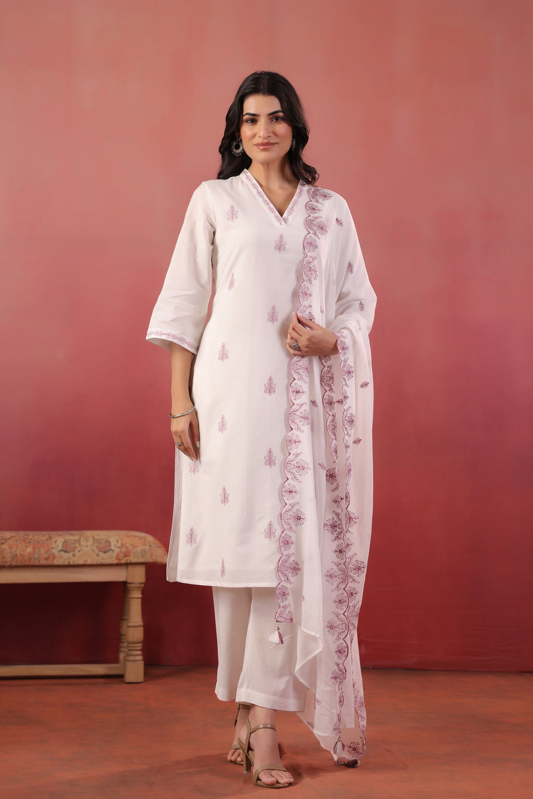 White And Purple Embroidered Kurta Pant With Dupatta Set