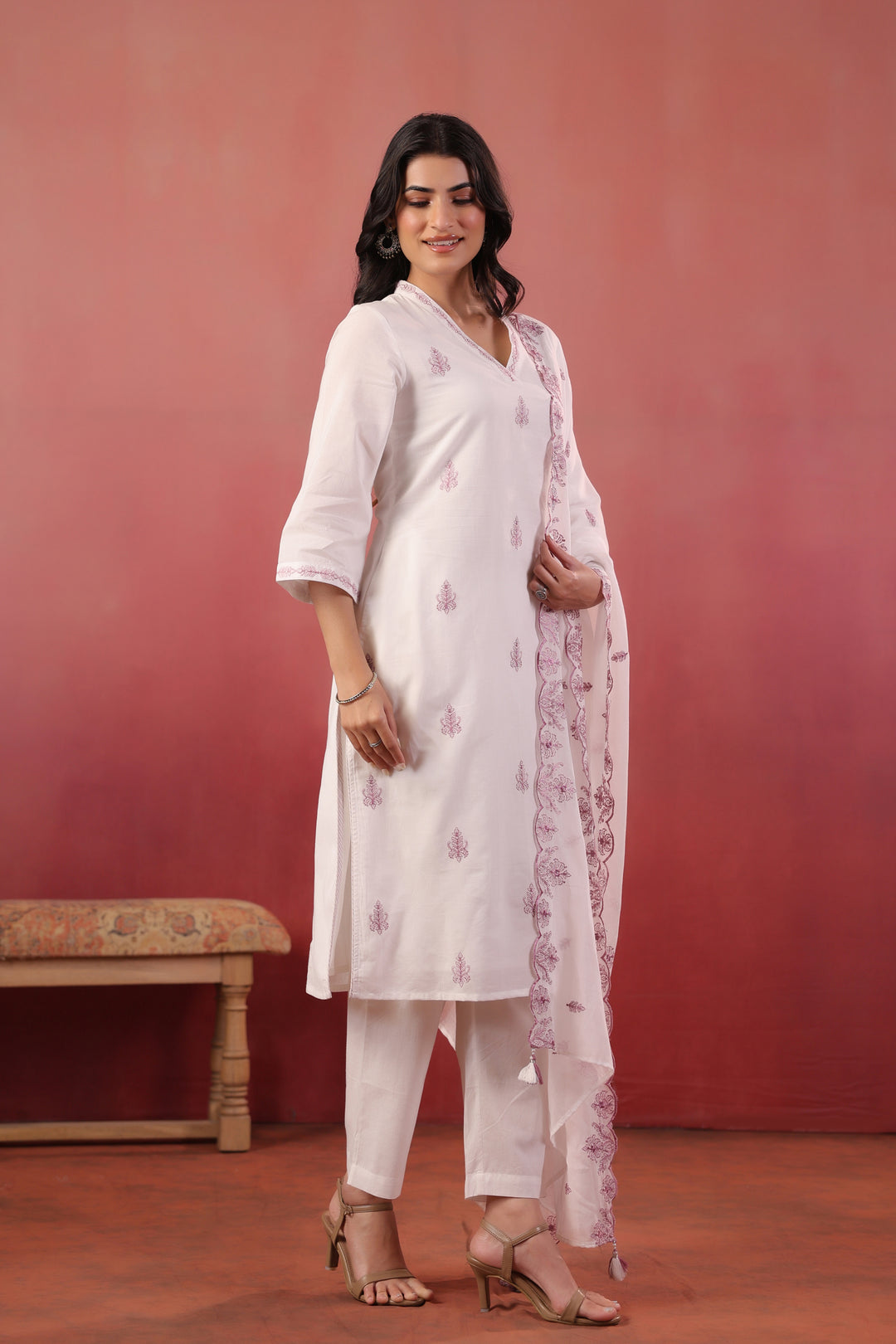 White And Purple Embroidered Kurta Pant With Dupatta Set