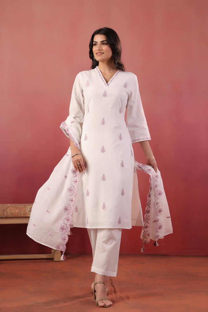 White And Purple Embroidered Kurta Pant With Dupatta Set