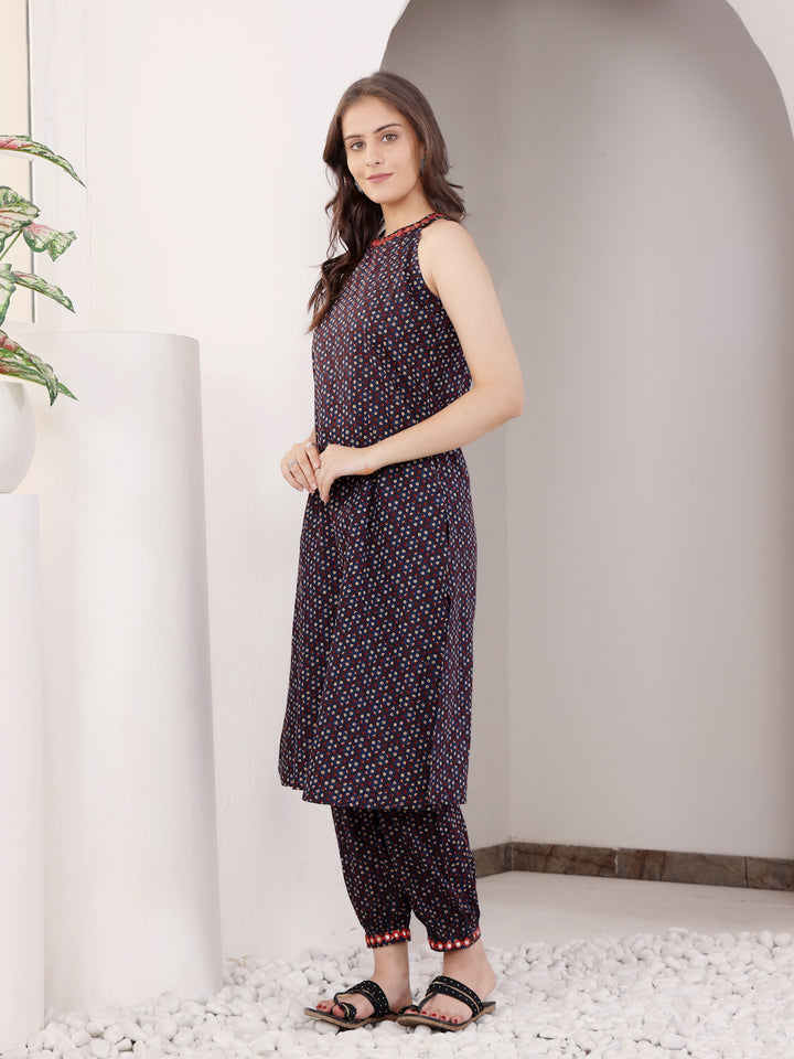 Purple Cotton Printed Sleeveless trendy Kurta Pant Set