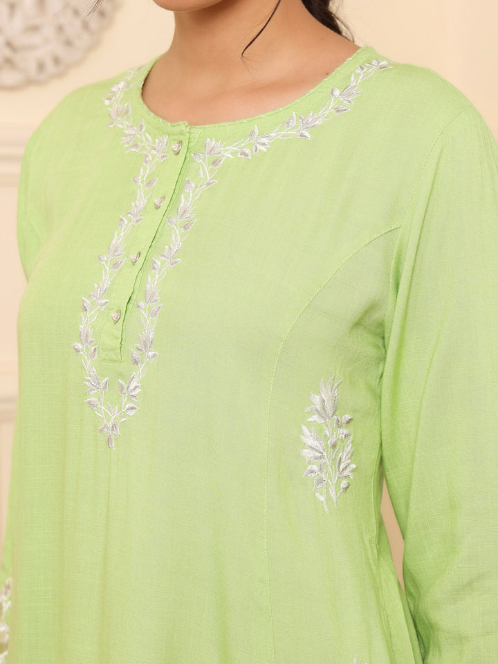 Green Rayon Slub Embroidered Kurta Pant With Dupatta