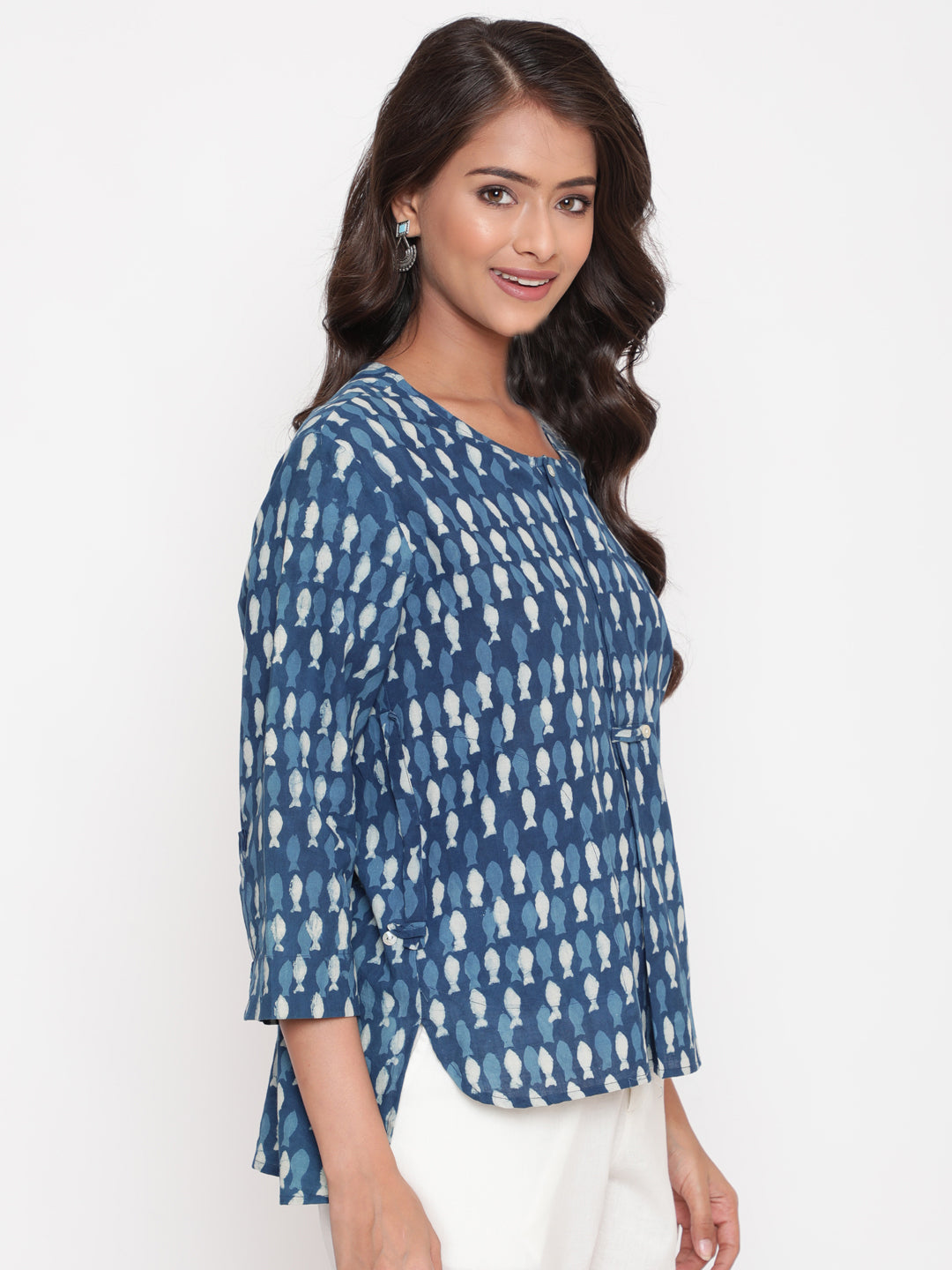 Woman posing in Savi's Cotton Indigo printed Hidden placket High-Low Tunic