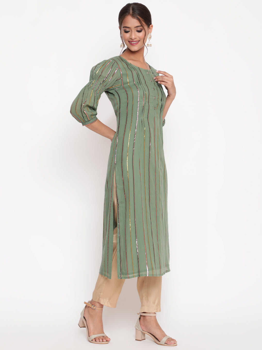 Woman posing in Olive Green Cotton Lurex Straight Kurta