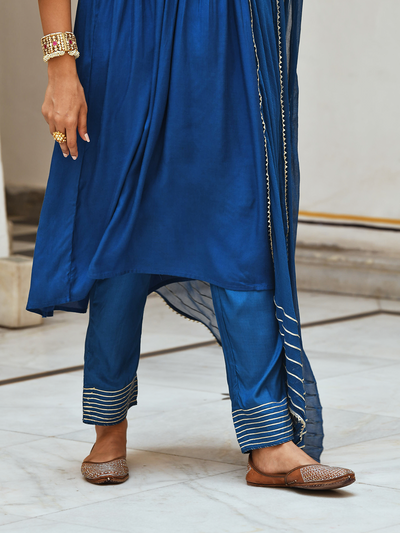 Royal Blue Embroidered Kurta Pant Set With Dupatta