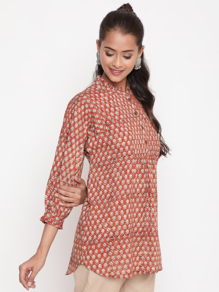 Woman posing in Rust Bagru Printed Cotton Mandarin Collar Tunic